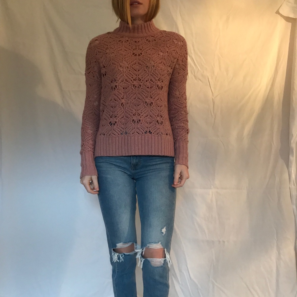 American Eagle Sweater